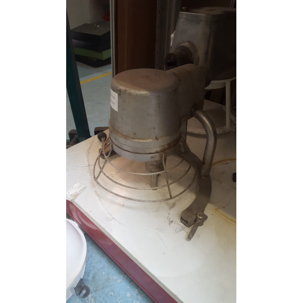 MA750 HD16, Kneading, whisk, mixing adapter